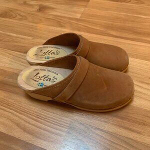 Lotta From Stockholm Classic Clog in Brown Nubuck